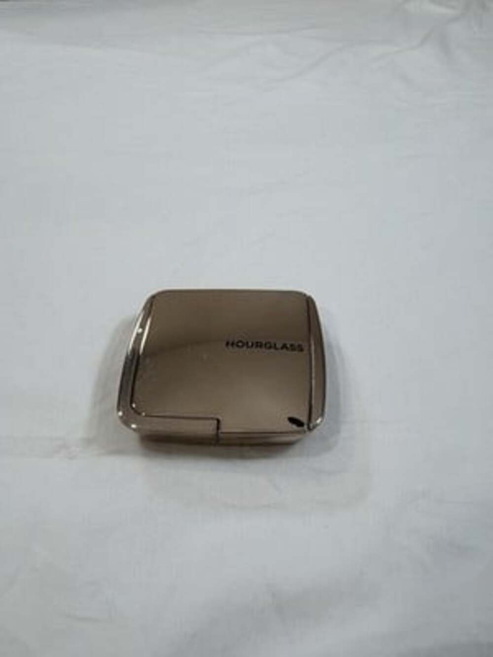 Hourglass Ambient Lighting Bronzer Pressed Powder Bronze Light Full Size